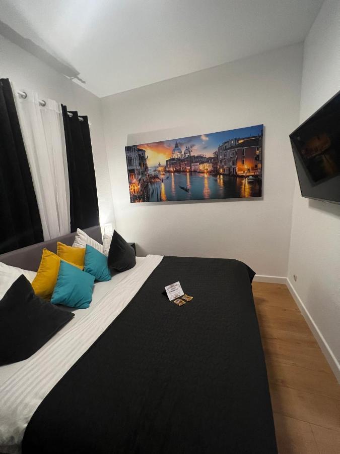 Hotel Granus อาเคิน ภายนอก รูปภาพ