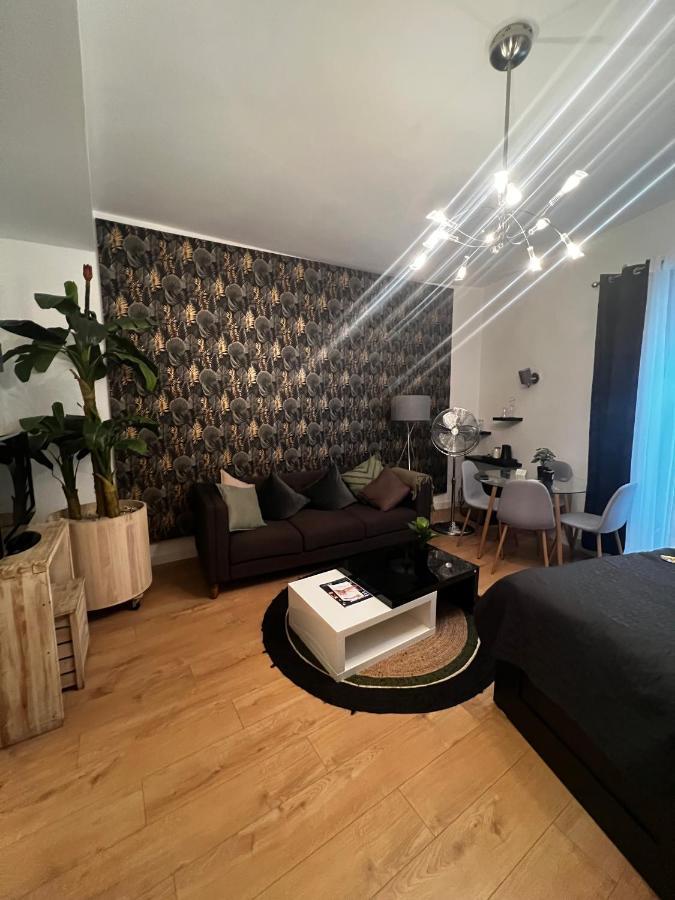 Hotel Granus อาเคิน ภายนอก รูปภาพ