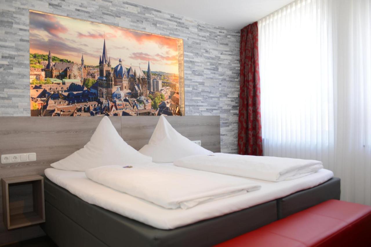 Hotel Granus อาเคิน ภายนอก รูปภาพ