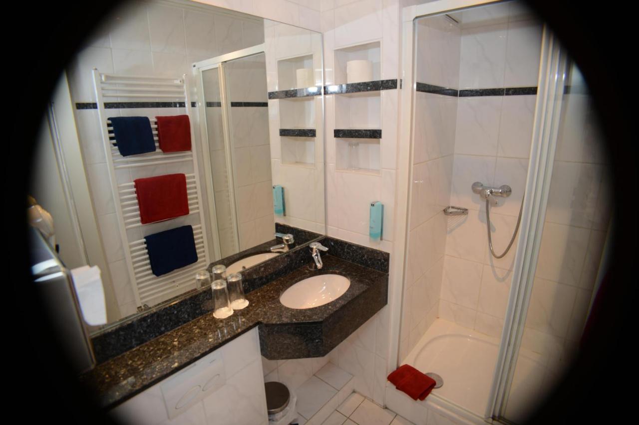 Hotel Granus อาเคิน ภายนอก รูปภาพ