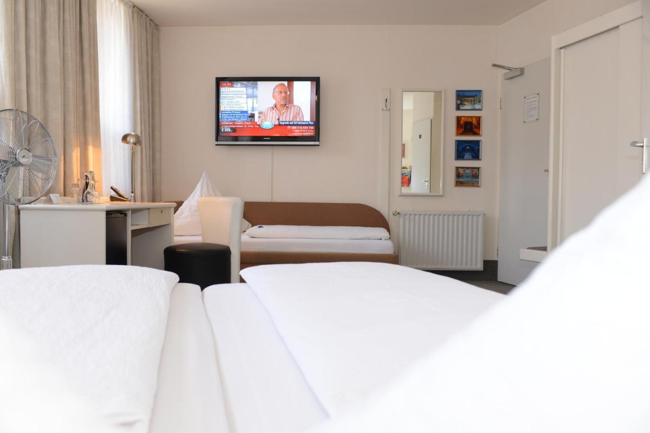 Hotel Granus อาเคิน ภายนอก รูปภาพ